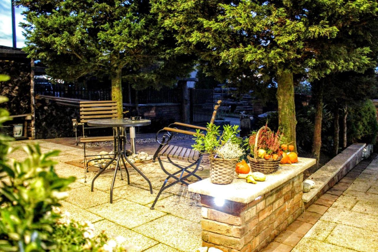 Apartman Za Kopcem ボスコヴィツェ エクステリア 写真